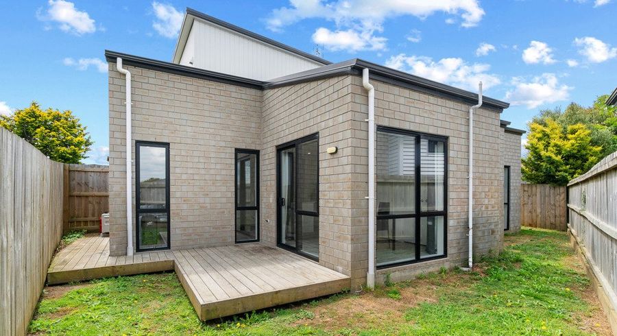  at 9/16 Russell Road, Manurewa, Manukau City, Auckland