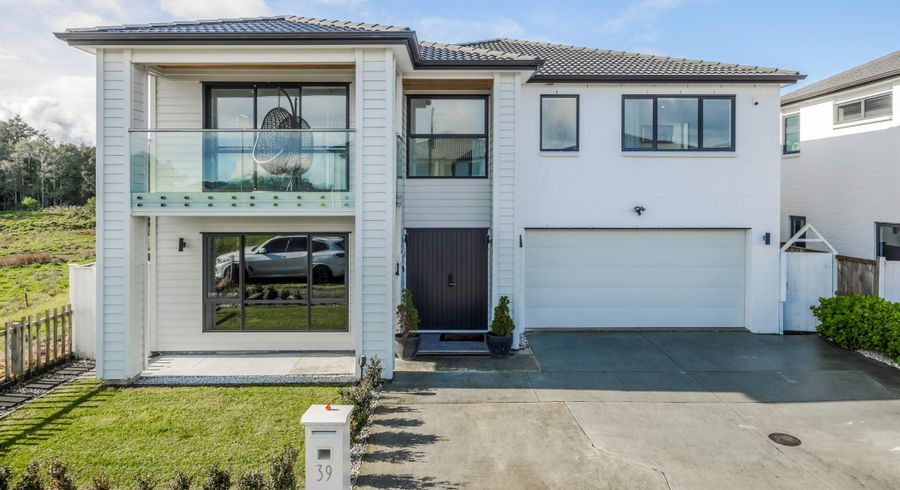  at 39 Nightingale Road, Flat Bush, Auckland