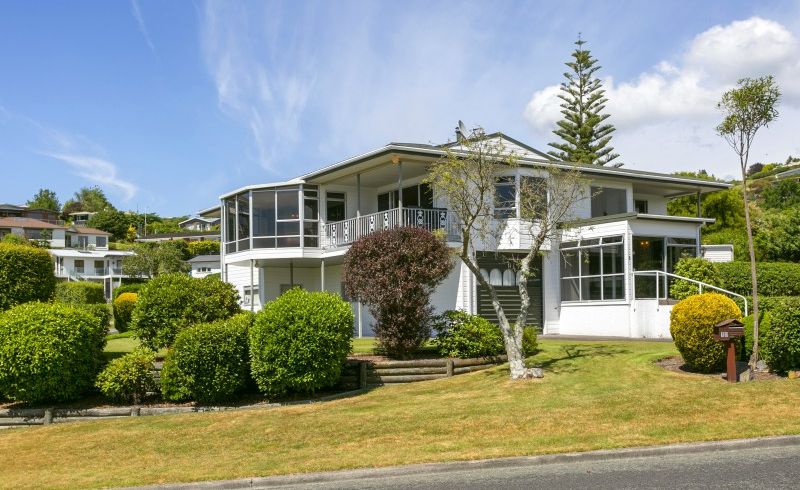  at 10 Alberta Street, Acacia Bay, Taupo