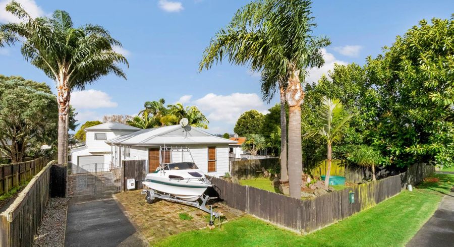  at 116 Pigeon Mountain Road, Half Moon Bay, Auckland