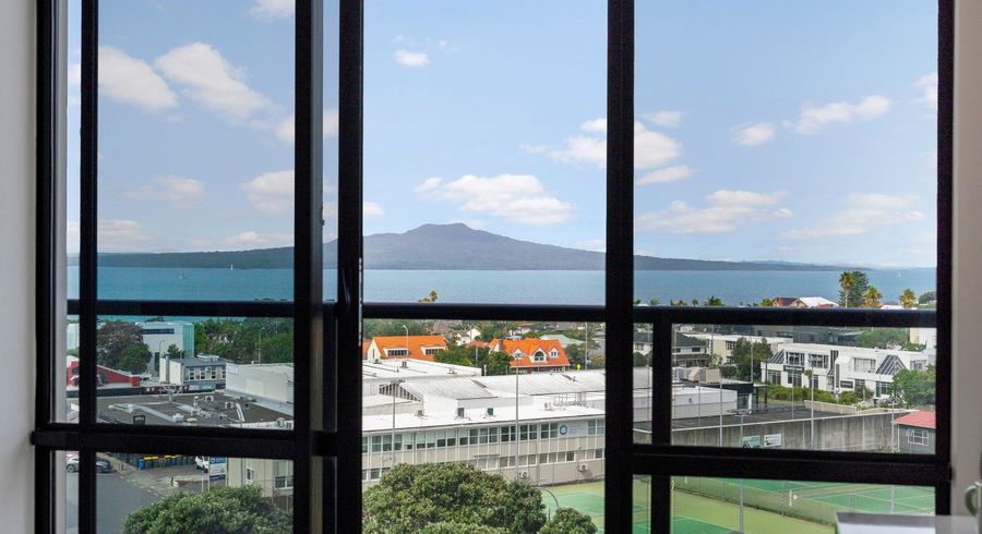  at 613/9 Byron Avenue, Takapuna, North Shore City, Auckland