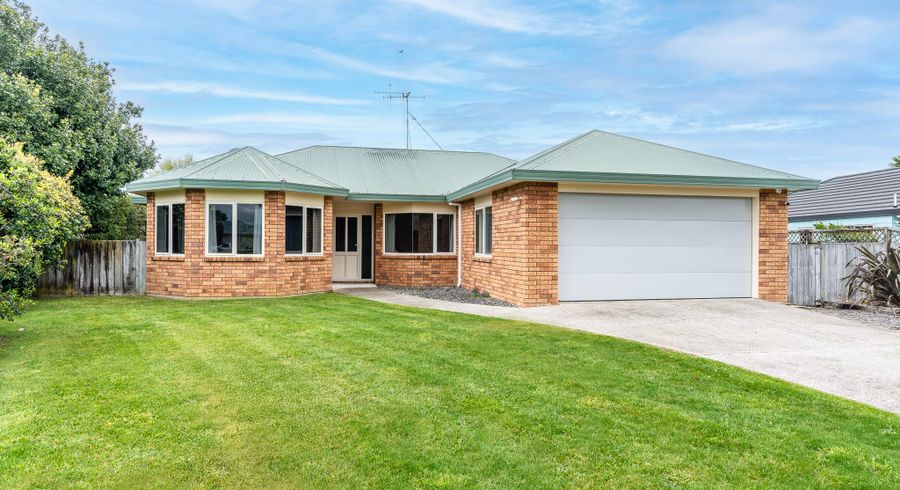  at 4 McKenzie Place, Rototuna, Hamilton, Waikato