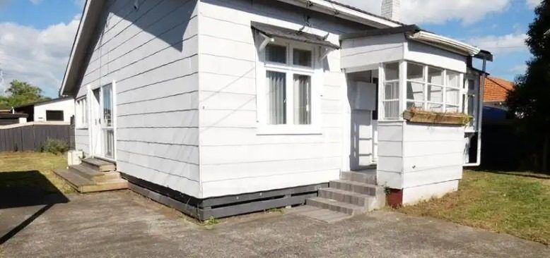  at 1/281 Porchester Road, Takanini, Papakura, Auckland