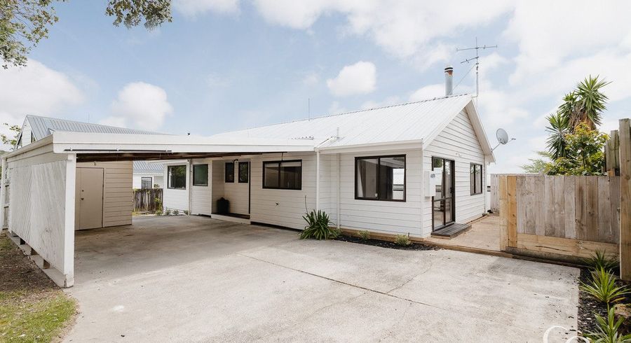  at 16 Pelorus Street, Welcome Bay, Tauranga
