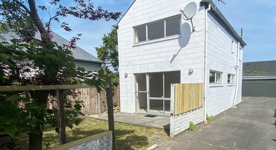  at 2/108 Office Road, Merivale, Christchurch City, Canterbury