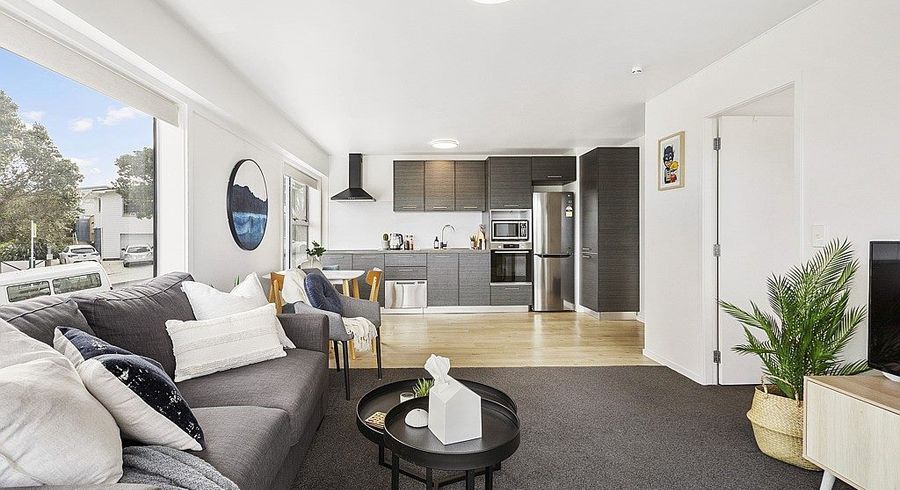  at 3/32 Akaroa Drive, Maupuia, Wellington