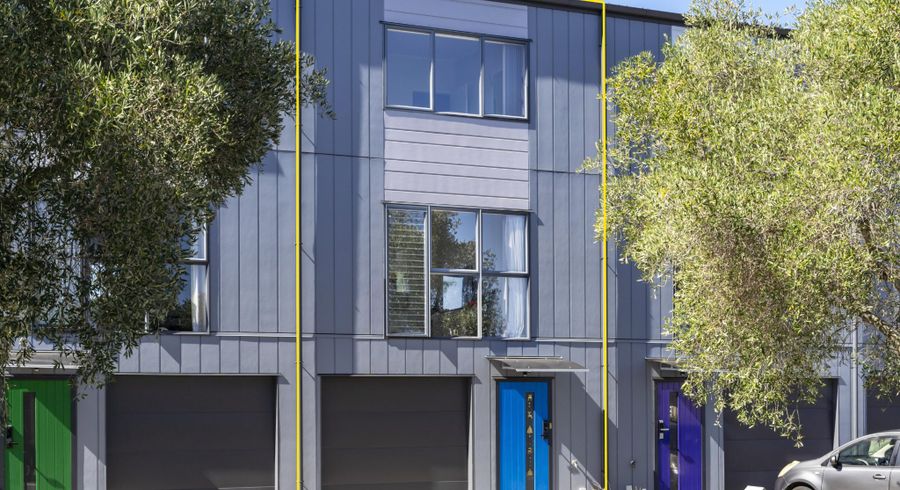  at 14 Kevale Place, Manurewa, Manukau City, Auckland