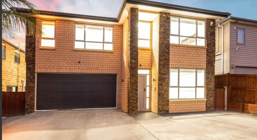  at 16 Hangahai Road, Flat Bush, Manukau City, Auckland