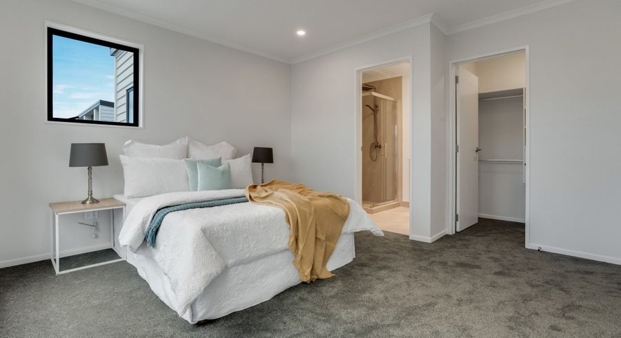  at 4D Becker Drive, Weymouth, Auckland