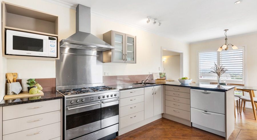  at 8 Alleyne Court, Brown Owl, Upper Hutt, Wellington