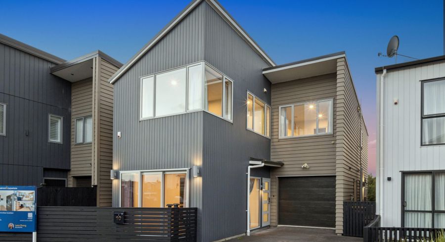  at 10 Hea Road, Hobsonville, Waitakere City, Auckland