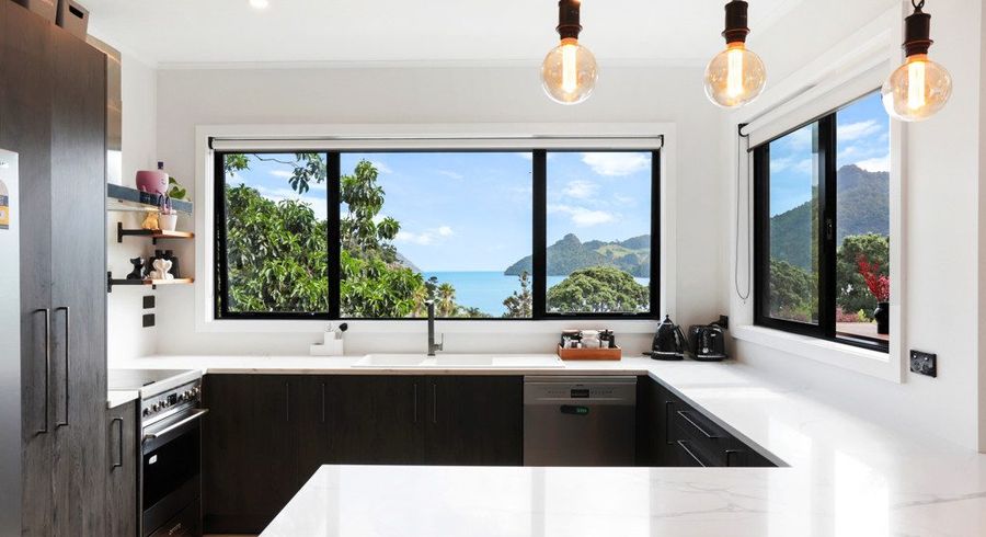  at 2D Foster Avenue, Huia, Waitakere City, Auckland