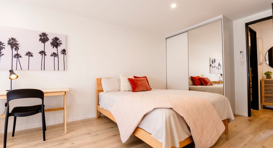  at Room 2/6/872 Mount Eden Rd, Three Kings, Auckland City, Auckland