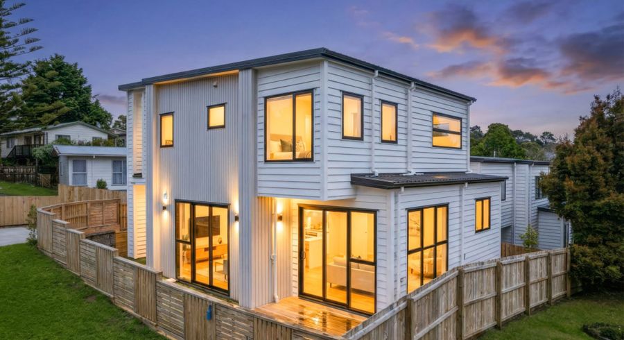  at 7A Hewlett Road, Massey, Waitakere City, Auckland