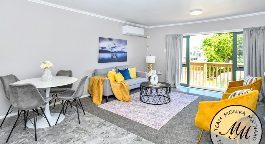  at 4/87 Station Road, Papatoetoe, Auckland