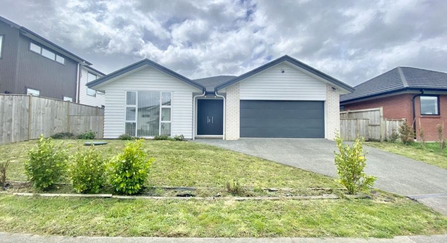  at 71 Hayfield Way, Karaka, Papakura