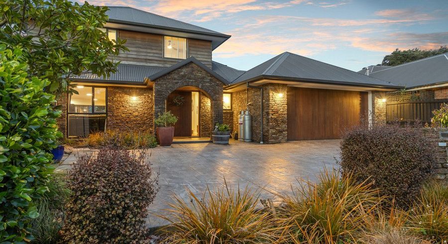  at 14 Parade Court, Addington, Christchurch City, Canterbury