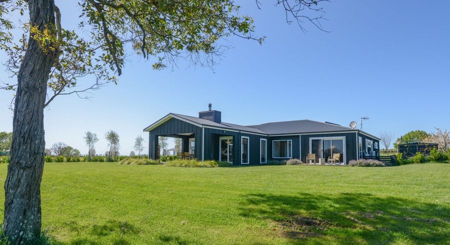  at 41 Side Road, Hastings