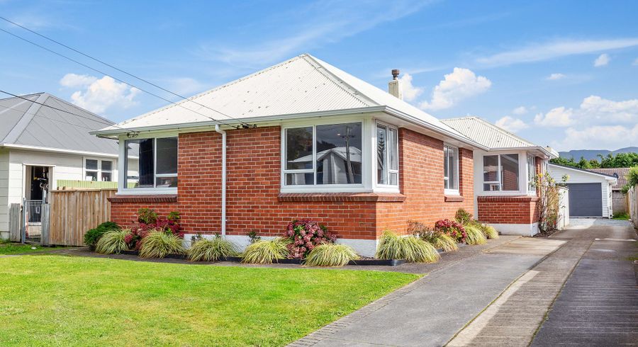  at 299 Oxford Terrace, Avalon, Lower Hutt