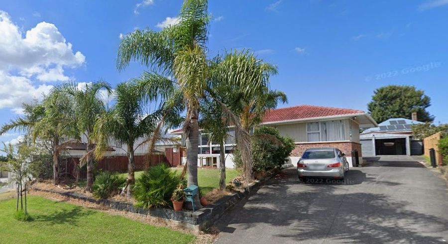  at 6 Scanlen Terrace, Kelston, Waitakere City, Auckland