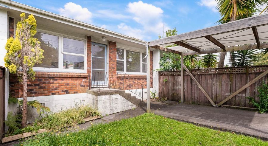  at 8/27 Nikau Street, New Lynn, Waitakere City, Auckland
