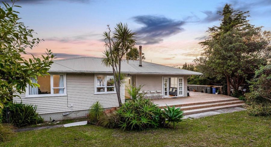  at 77 Royal Road, Massey, Auckland