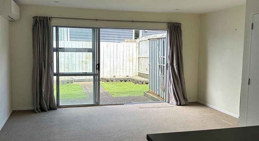  at 33/218 Captain Springs Road, Onehunga, Auckland City, Auckland