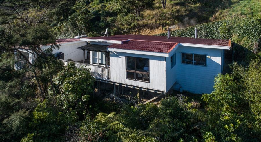  at 13 Arthur Crescent, Waikawa, Picton