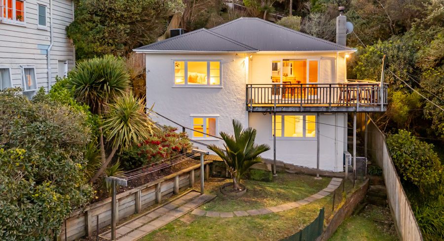  at 27 & 27a Alexandra Road, Hataitai, Wellington, Wellington