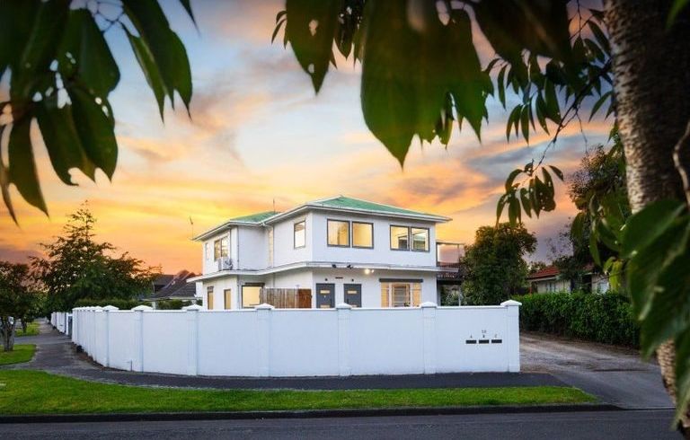  at 16A Manuka Street, Hokowhitu, Palmerston North, Manawatu / Whanganui