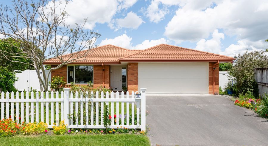  at 10 Jarvis Court, Huntington, Hamilton
