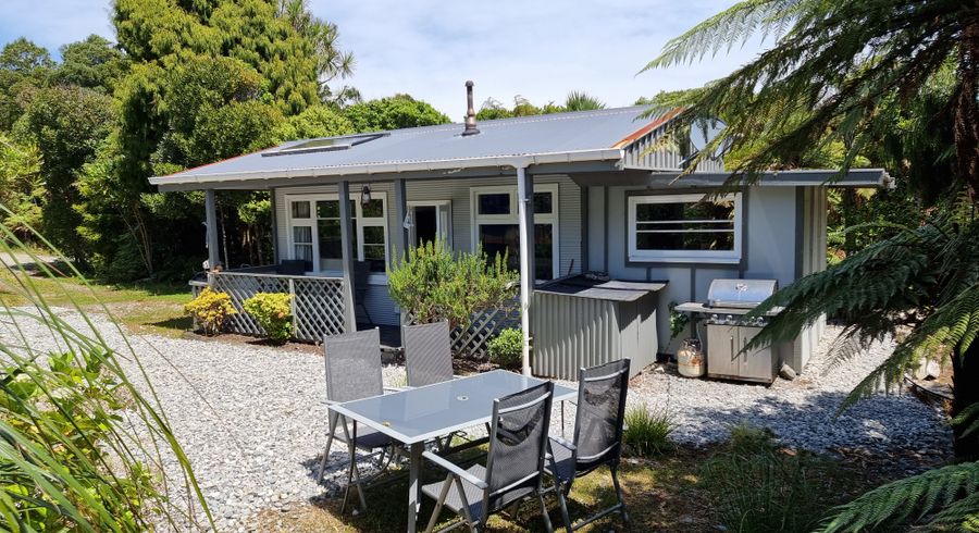  at 2 Ross Place, Te Miko