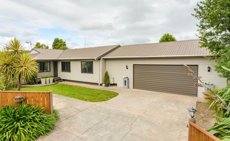 at 125 Summerhill Drive, Fitzherbert, Palmerston North