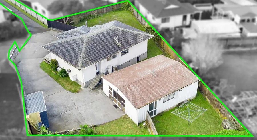  at 86 Rosewarne Crescent, Glendene, Waitakere City, Auckland