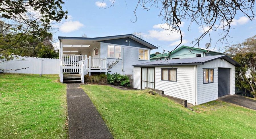  at 48 Captain Scott Road, Glen Eden, Waitakere City, Auckland