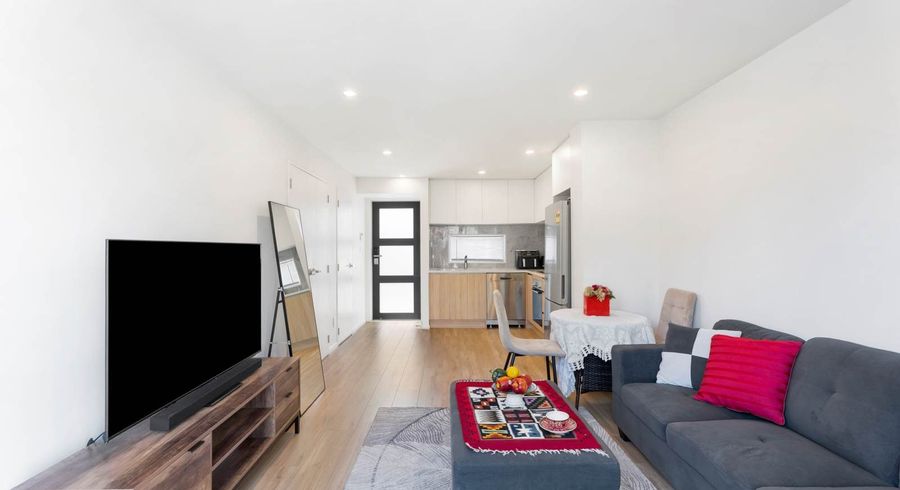  at 1B Sirius Place, Botany Downs, Manukau City, Auckland