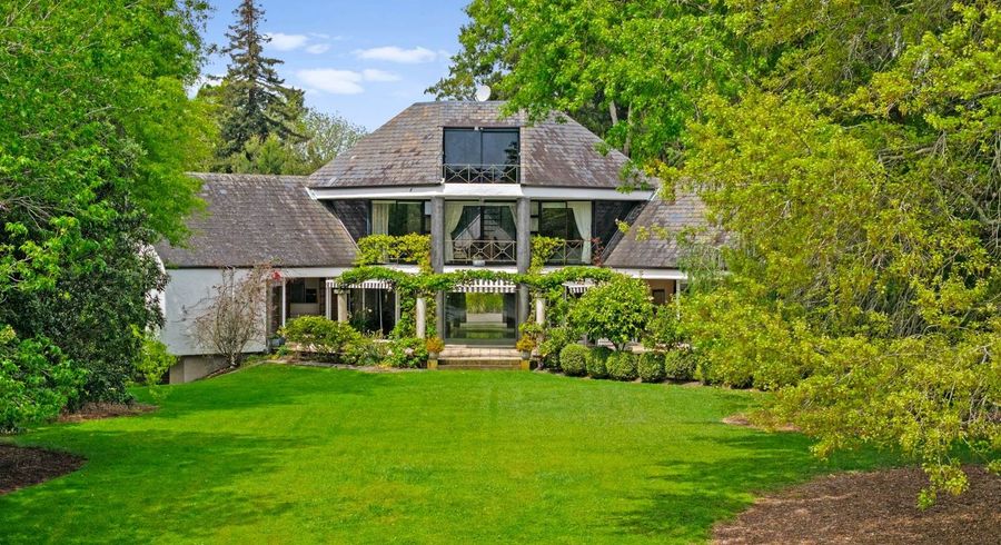  at 37 Island View Road, Karaka, Franklin, Auckland