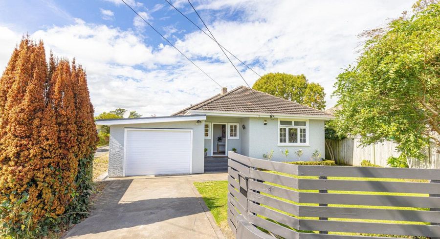  at 4 Porritt Street, Saint Johns Hill, Whanganui