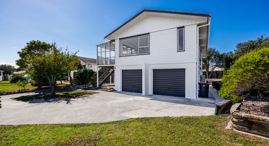  at 11 Ellison Place, Pakuranga Heights, Manukau City, Auckland