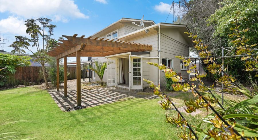  at 39 Thomson Avenue, Dinsdale, Hamilton