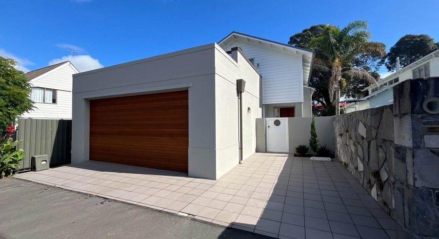  at 5 Buchanan Street, Devonport, North Shore City, Auckland