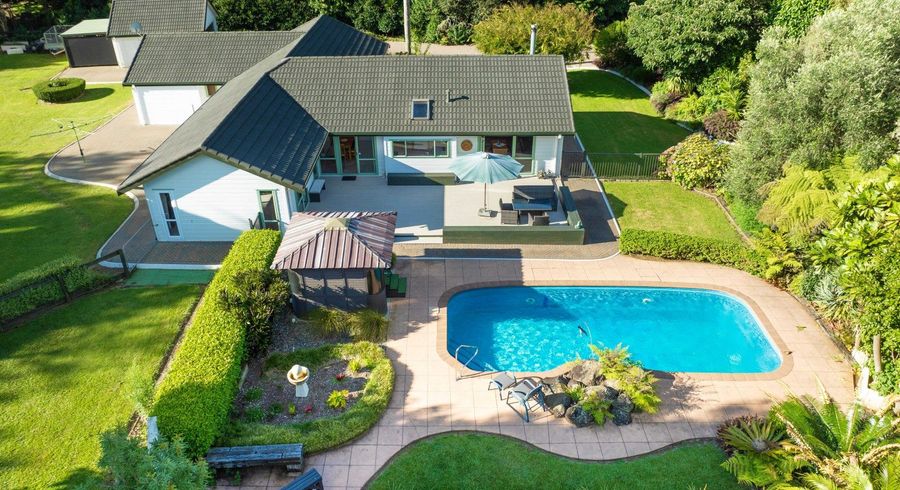  at 11 Helland Drive, Bombay, Franklin, Auckland