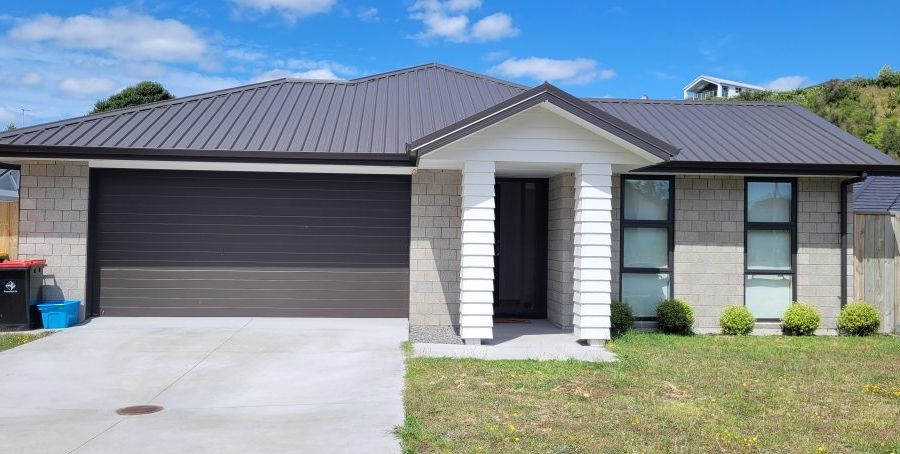  at 90 Pakanga Grove, Pyes Pa, Tauranga, Bay Of Plenty