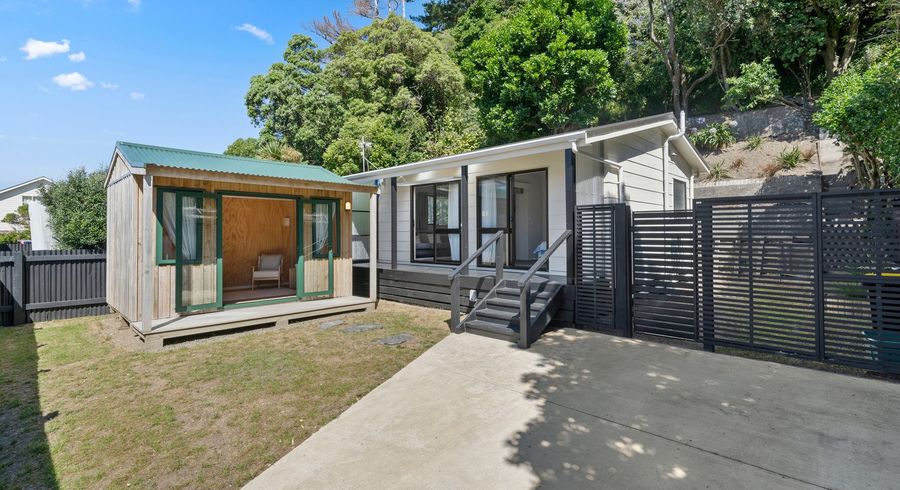  at 32A Derwent Street, Island Bay, Wellington
