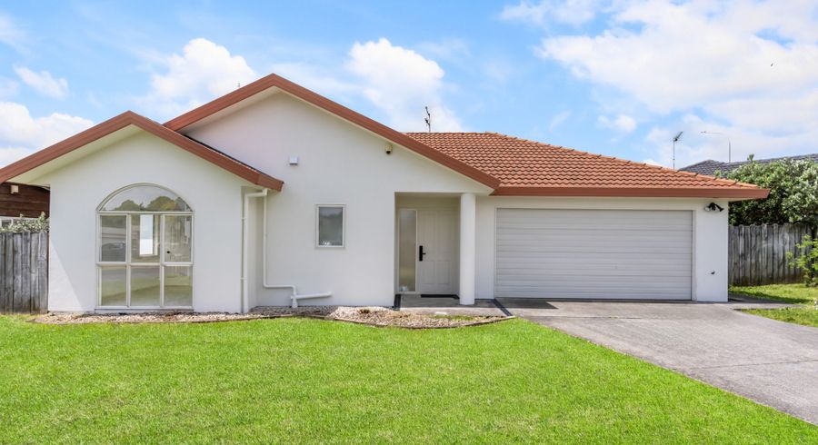  at 5A Dana Place, Somerville, Manukau City, Auckland