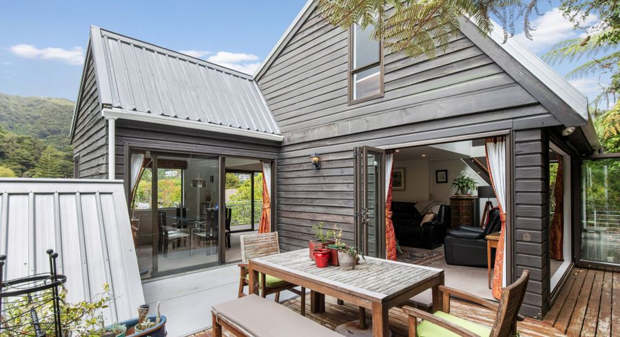  at 4 Lady Bell Grove, Lowry Bay, Lower Hutt