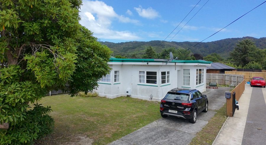  at 14 Peel Place, Wainuiomata, Lower Hutt, Wellington