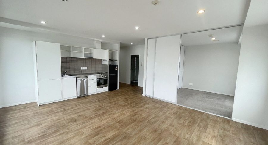  at 910/20 McCrae Way, New Lynn, Waitakere City, Auckland