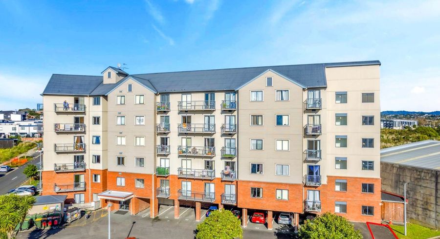  at 6D/17 Crown Lynn Place, New Lynn, Waitakere City, Auckland