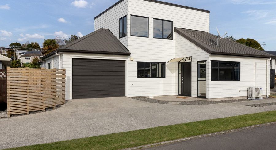  at 6B Queen Road, Bellevue, Tauranga, Bay Of Plenty